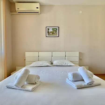 Apartment Prestige - Private - Bsr - 1